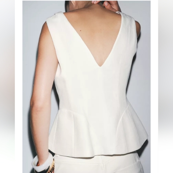 Zara Zw Collection Linen Blend Ecru Buttoned Volume Vest Sz-L - Picture 2 of 10